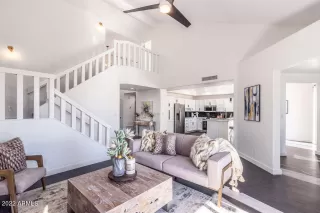 Photo #3: 6483269 Listing