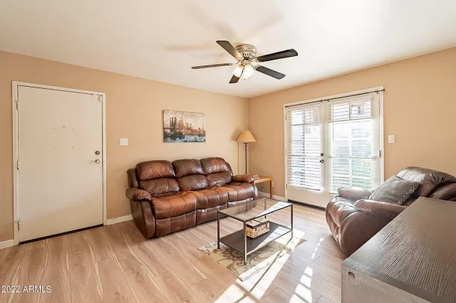 MLS: 6483366 Condo For Sale