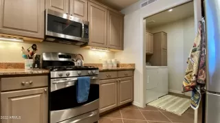 Photo #5: 6483547 Listing