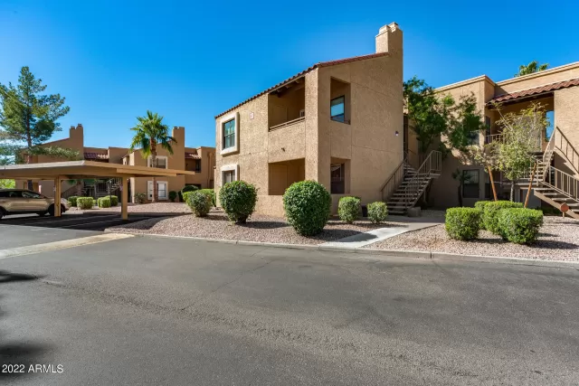 MLS: 6483674 Condo For Sale