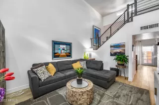 Photo #2: 6483674 Listing 