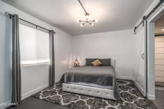 Photo #6: 6483686 Listing