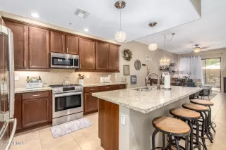 Photo #5: 6483725 Listing