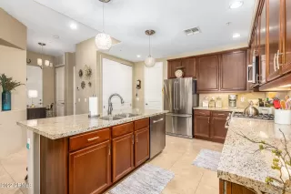 Photo #6: 6483725 Listing