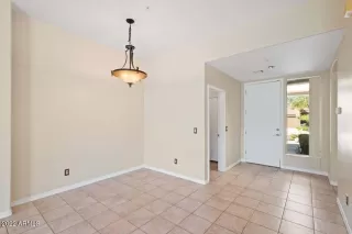 Photo #6: 6483766 Listing