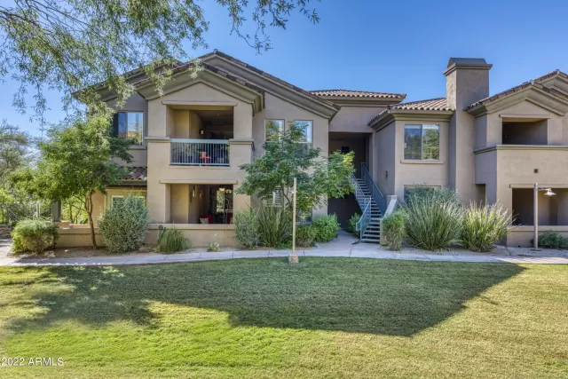 MLS: 6483918 Condo For Sale