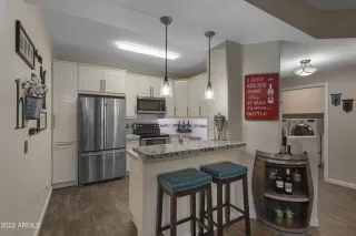 Photo #2: 6483918 Listing 