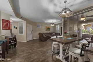 Photo #5: 6483918 Listing 