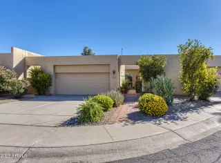 Photo #1: 6484284 Listing 