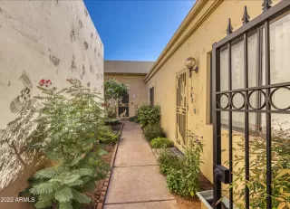 Photo #2: 6484284 Listing 