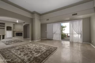 Photo #6: 6484284 Listing 