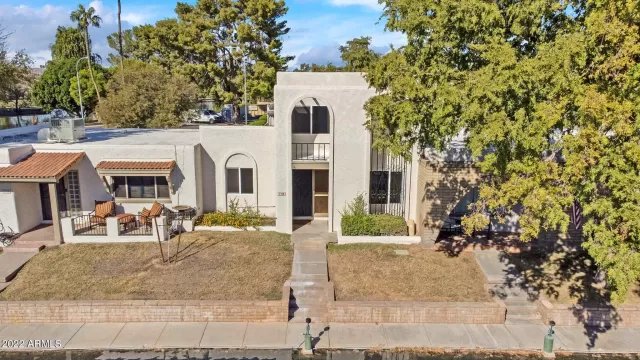 MLS: 6484396 Condo For Sale