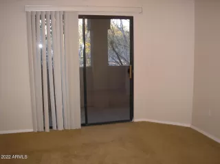 Photo #5: 6484411 Listing