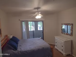 Photo #6: 6484411 Listing