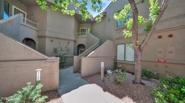 MLS: 6484525 Condo For Sale