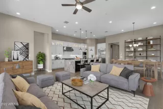 Photo #2: 6484899 Listing