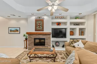 Photo #2: 6485129 Listing