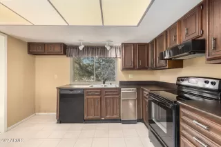 Photo #4: 6485264 Listing 