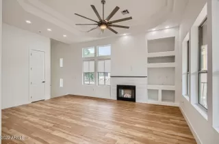 Photo #6: 6485308 Listing