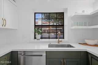 Photo #6: 6485476 Listing