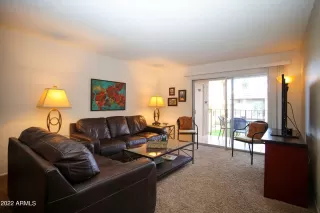 Photo #4: 6485524 Listing