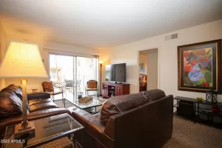 Photo #6: 6485524 Listing