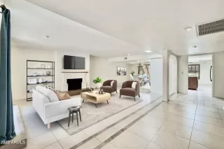Photo #4: 6485580 Listing