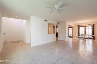 Photo #2: 6485588 Listing 