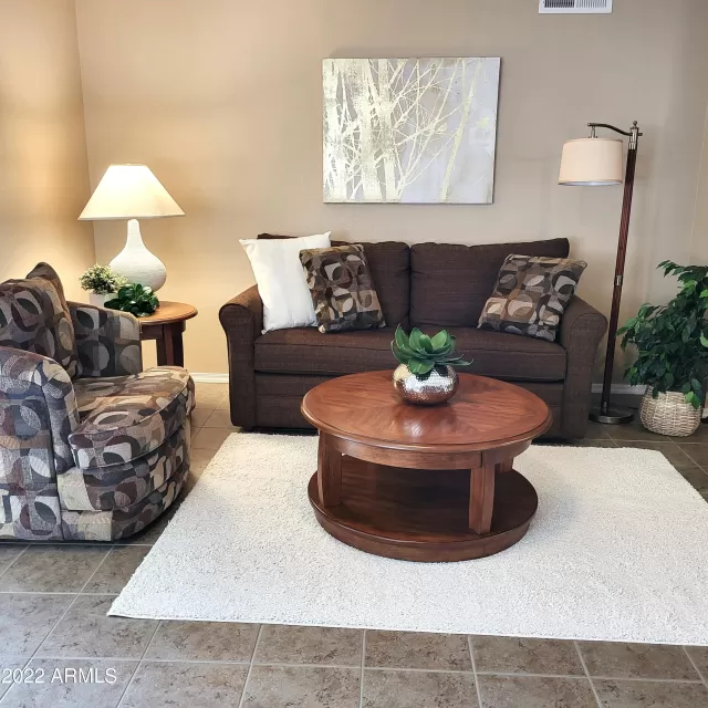 MLS: 6485598 Condo For Sale