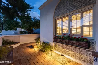 Photo #3: 6485982 Listing