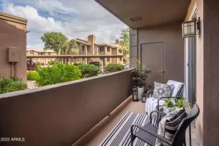 Photo #2: 6486011 Listing