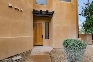 Photo #1: 6486168 Listing