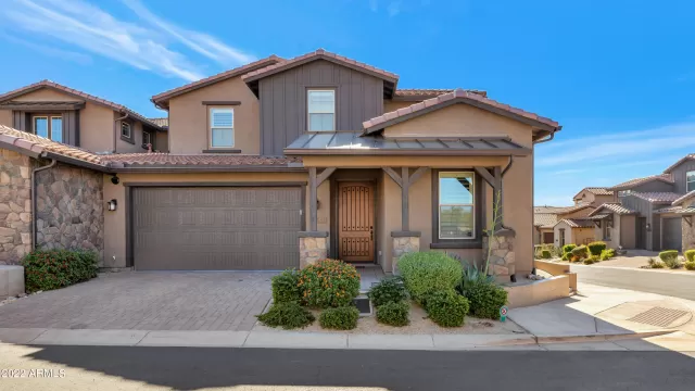 MLS: 6486969 Condo For Sale