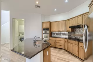 Photo #3: 6487214 Listing
