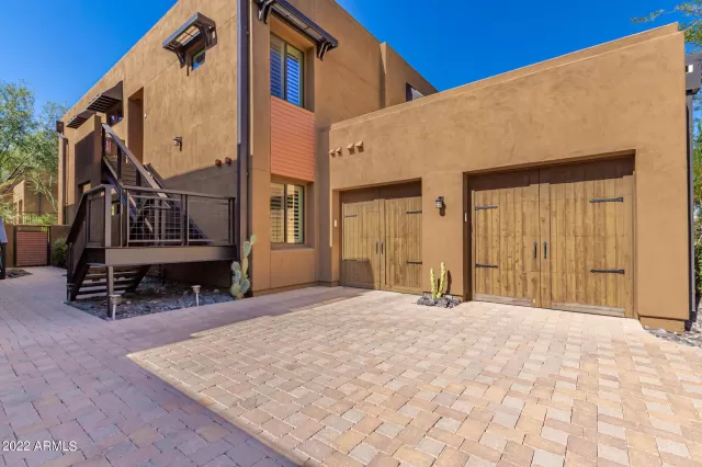 MLS: 6487378 Condo For Sale