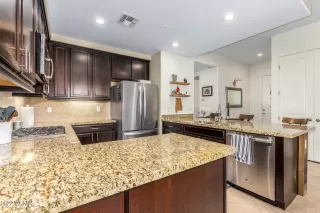 Photo #6: 6487378 Listing 