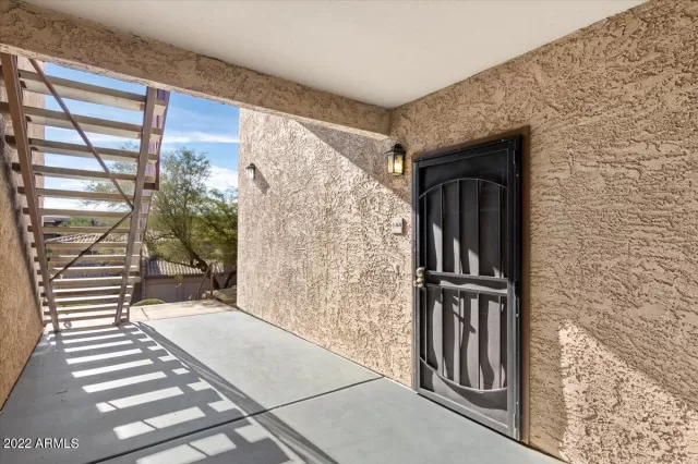 MLS: 6487550 Condo For Sale