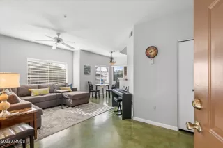 Photo #1: 6487550 Listing 