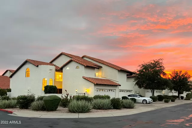 MLS: 6487692 Condo For Sale