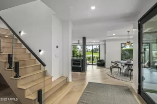 Photo #5: 6487850 Listing