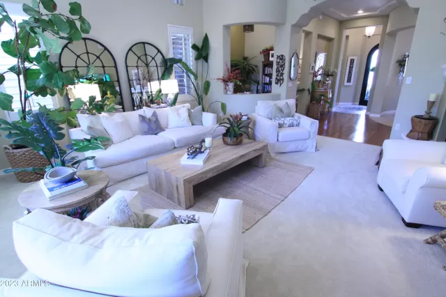 MLS: 6487890 Condo For Sale