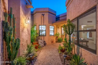 Photo #5: 6487991 Listing 