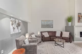 Photo #4: 6488123 Listing 