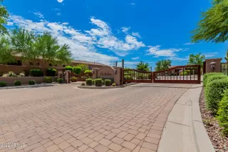 Photo #3: 6488202 Listing