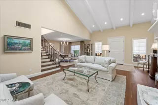 Photo #3: 6488265 Listing 