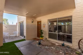 Photo #2: 6488267 Listing