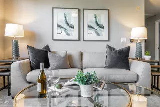 Photo #2: 6488430 Listing 