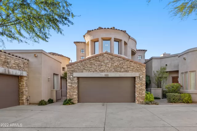 MLS: 6488439 Condo For Sale