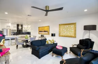 Photo #3: 6488528 Listing