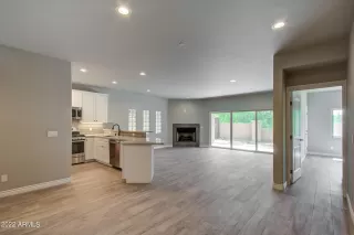 Photo #2: 6488650 Listing